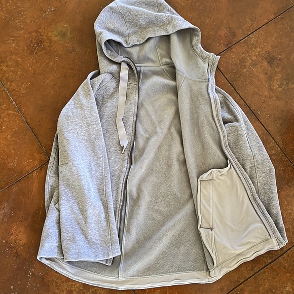 Lululemon Athletica Fleece Lined Special Edition Principle Dancer Jacket - Picture 4 of 4